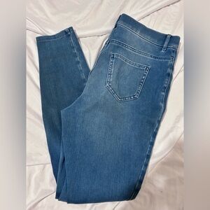 Time and Tru Women's Blue Jeans